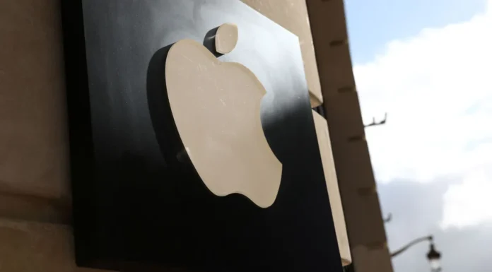 Estados Unidos processa Apple por monopólio no mercado de smartphones