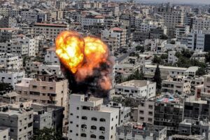 Gaza: Israel continua com ataque mesmo após resolução da ONU por cessar-fogo