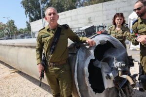 Líbano: Exército israelense confirma que matou comandante do Hezbollah em bombardeio