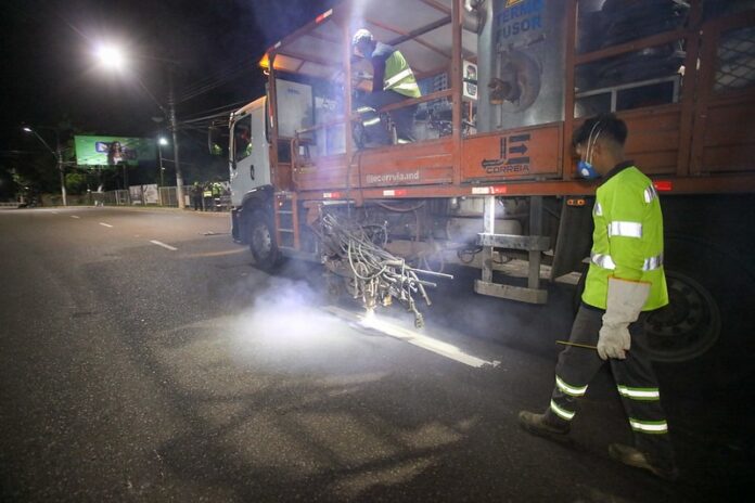 Prefeitura amplia cronograma de sinalização viária nas principais avenidas de Manaus