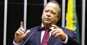 Conselho de Ética instaura processo que pode levar à cassação de Chiquinho Brazão