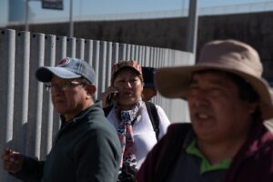 Espanha deporta 69 bolivianos de cruzeiro saído do Brasil com visto falso