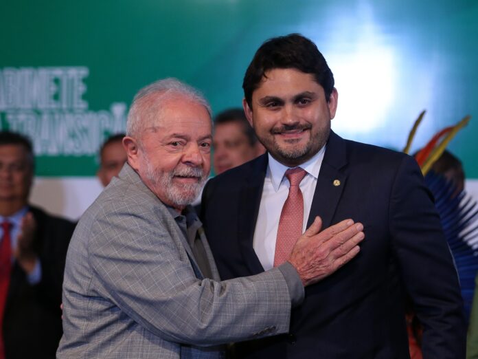 Lula e Ministro das comunicações