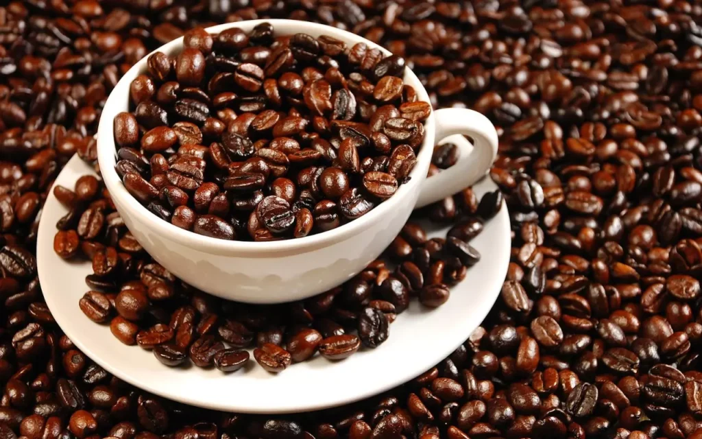 Preço do café subiu 50% nos últimos 12 meses: Entenda