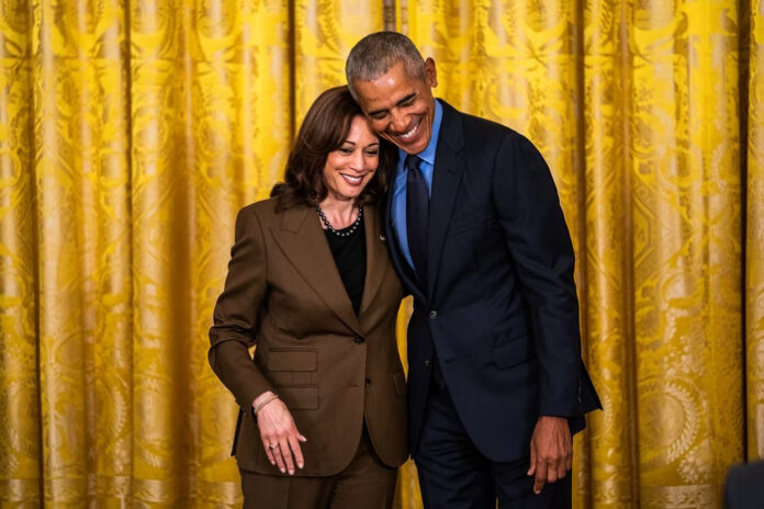 Eleições EUA: Barack Obama declara apoio a Kamala Harris