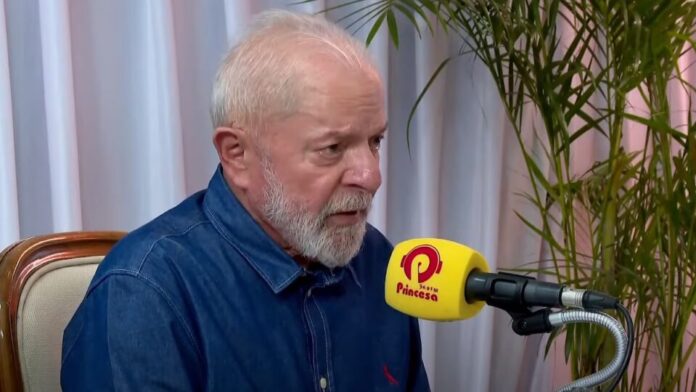 VÍDEO: Em entrevista, Lula defende Biden e chama Trump de 