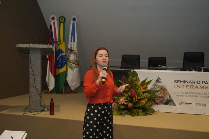 Pesquisadora da Ufam Leva Projetos de Bioeconomia para Seminário Nacional