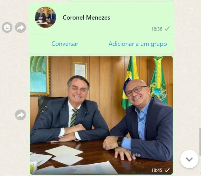 Com foto no perfil: coronel Menezes se aproxima de Bolsonaro mas falta agenda do ex-presidente em Manaus