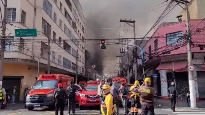 Shopping que pegou fogo no Brás (SP) estava com licença dos bombeiros vencida; 3 ficam feridos