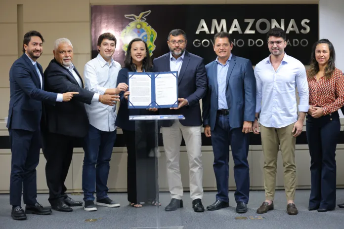 Wilson Lima assina novos contratos para construção de 496 apartamentos do Amazonas Meu Lar