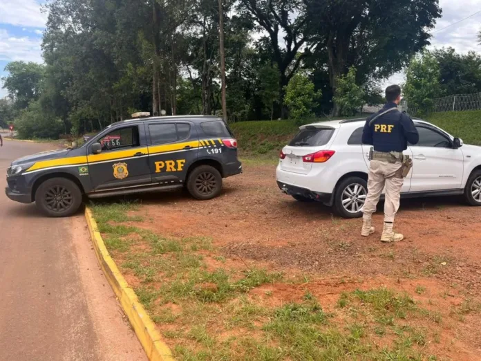 VÍDEO: PRF prende traficante com 23 kg de cocaína após perseguição com aeronave no RS