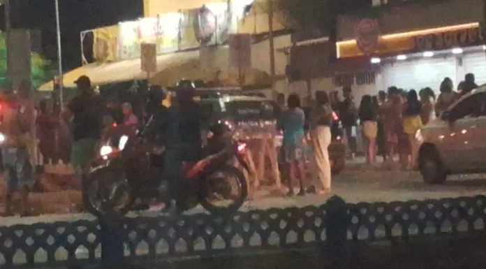 Mototaxista é executado a tiros no meio da rua no Recife