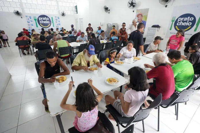 HOJE: Prato Cheio com almoço especial de Natal