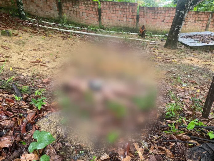 Travesti é encontrada morta com marcas de estrangulamento, no Monte das Oliveiras