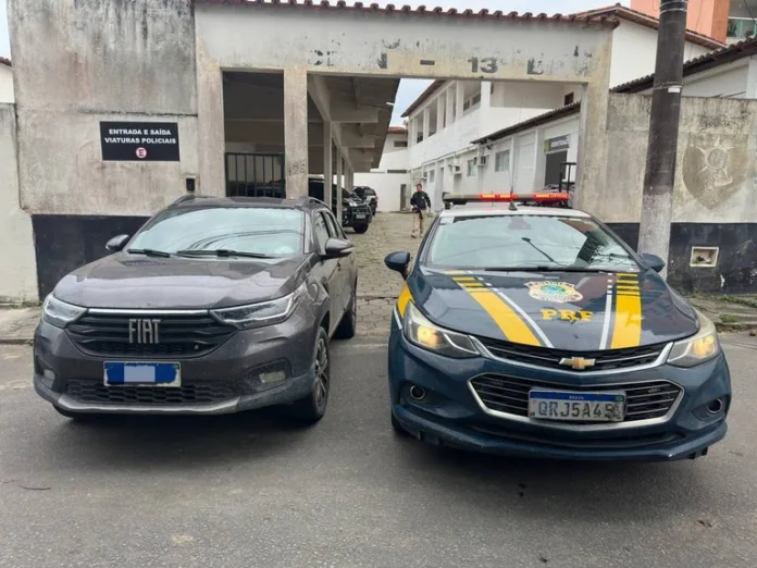 Carros clonados são recuperados pela PRF no Espírito Santo