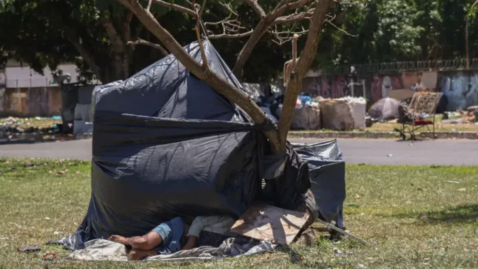 Região Sudeste é onde estão concentradas 63% das pessoas em situação de rua do país, com 204.714 pessoas, seguida da região Nordeste