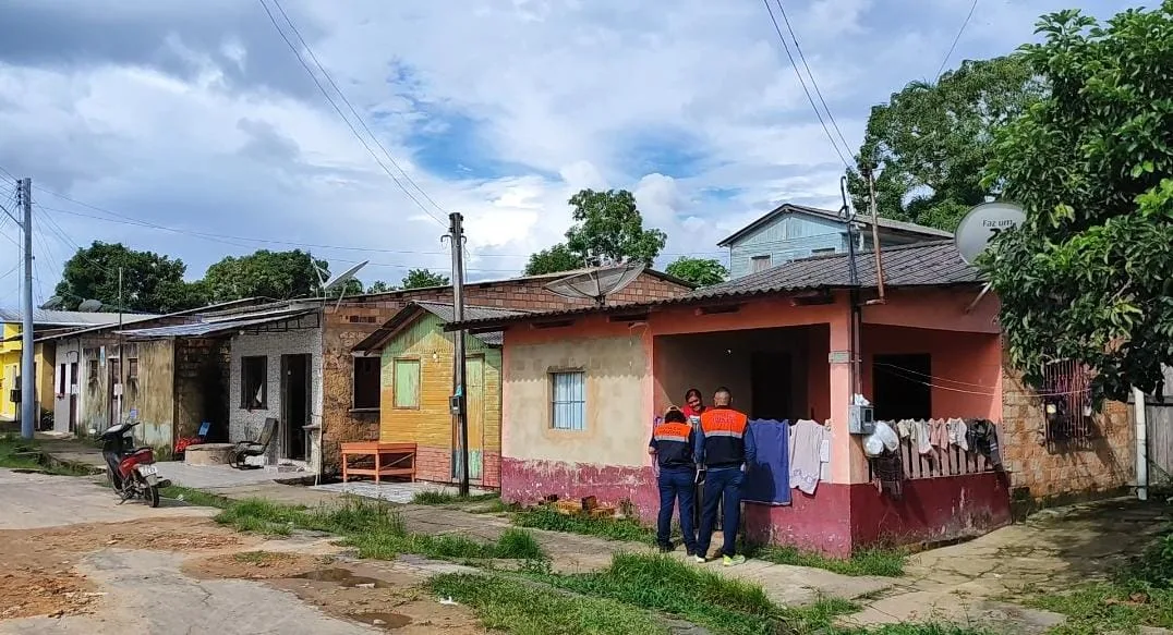 Defesa Civil instala placas de sinalização em áreas de risco em Manicoré