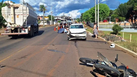 Criança morre em acidente entre carro e motocicleta em Santa Catarina