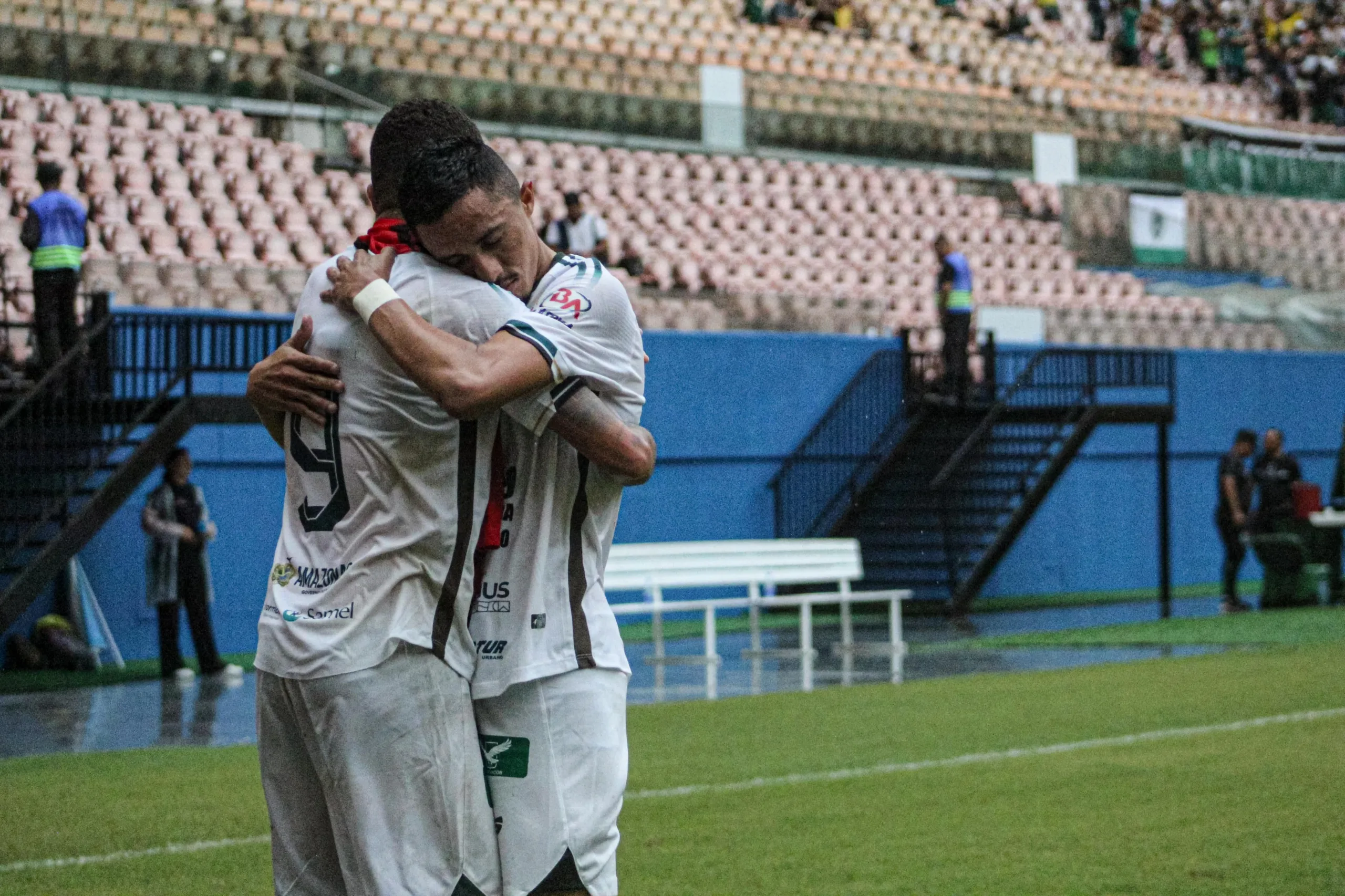 Manaus venceu nos pênaltis e garantiu vaga na final do 1º turno do Barezão