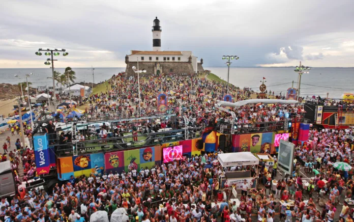 EUA alertam os norte-americanos que vão passar o Carnaval no Brasil