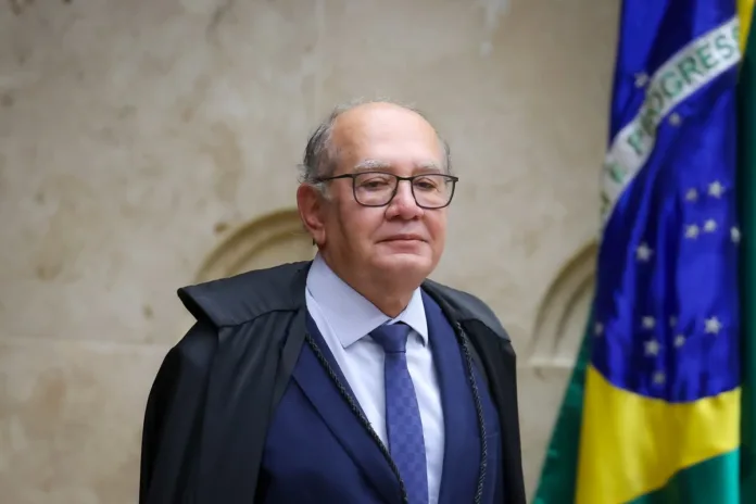 Gilmar Mendes, do STF, determinou o afastamento imediato de Adolfo Menezes (PSD) da presidência da Alba (Assembleia Legislativa da Bahia),