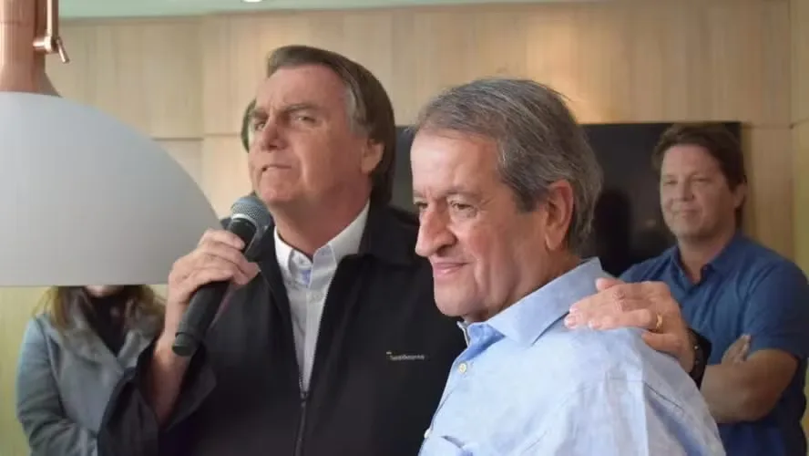 Bolsonaro e Valdemar da Costa Neto