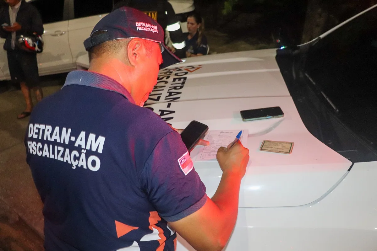 Detran flagra 275 motoristas bêbados durante carnaval em Manaus