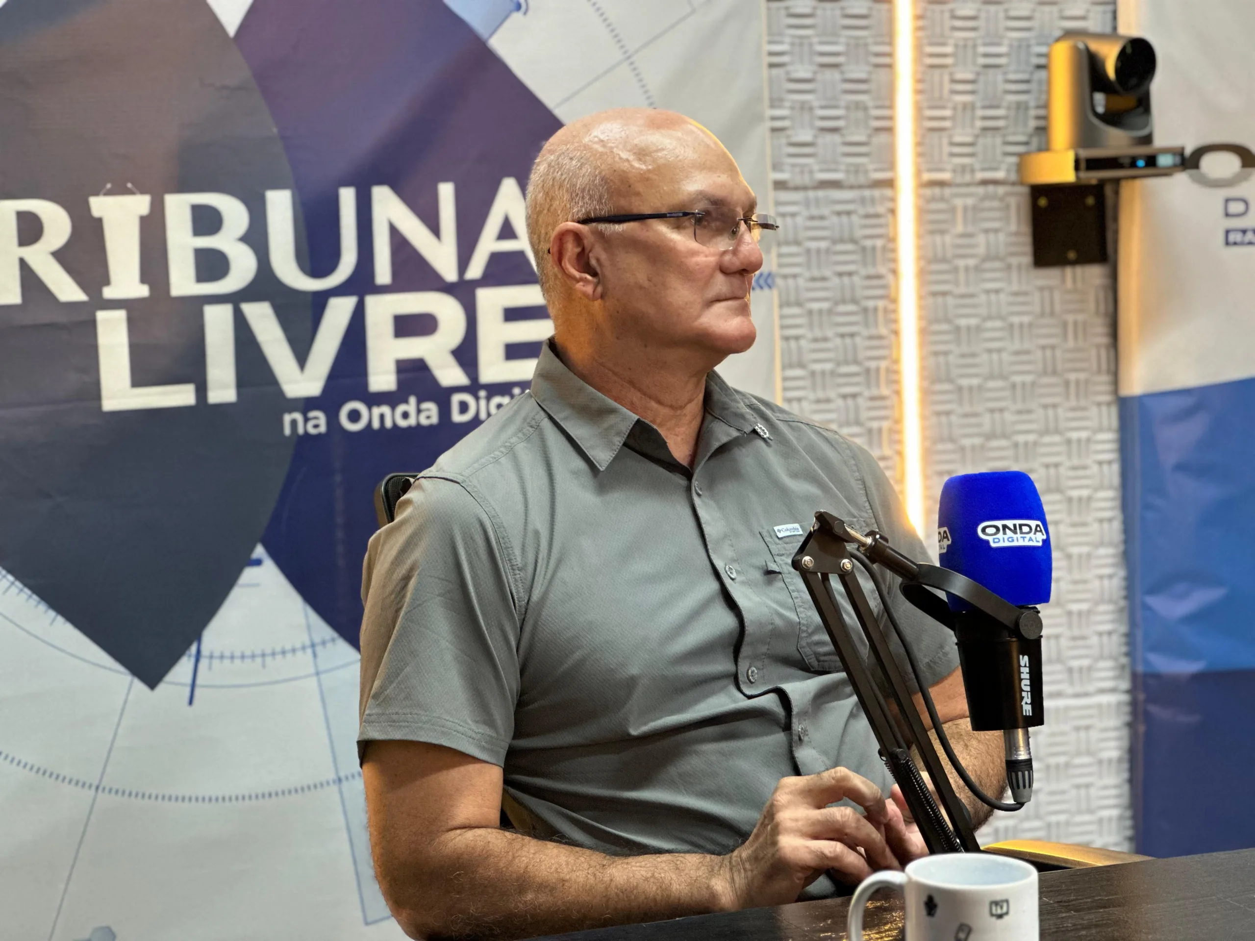 Coronel Menezes no programa Tribuna Livre, da Rede Onda Digital