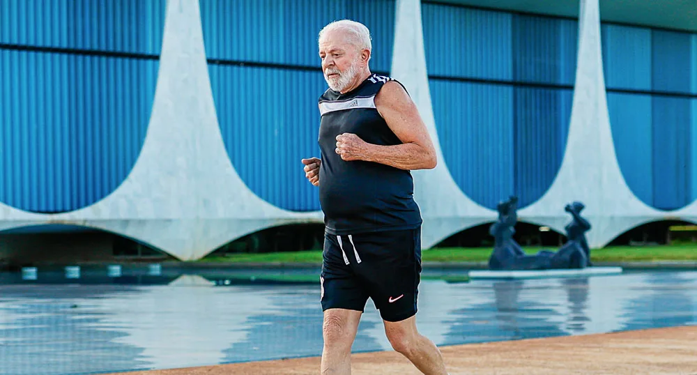 Presidente Lula - exercício físico - correndo