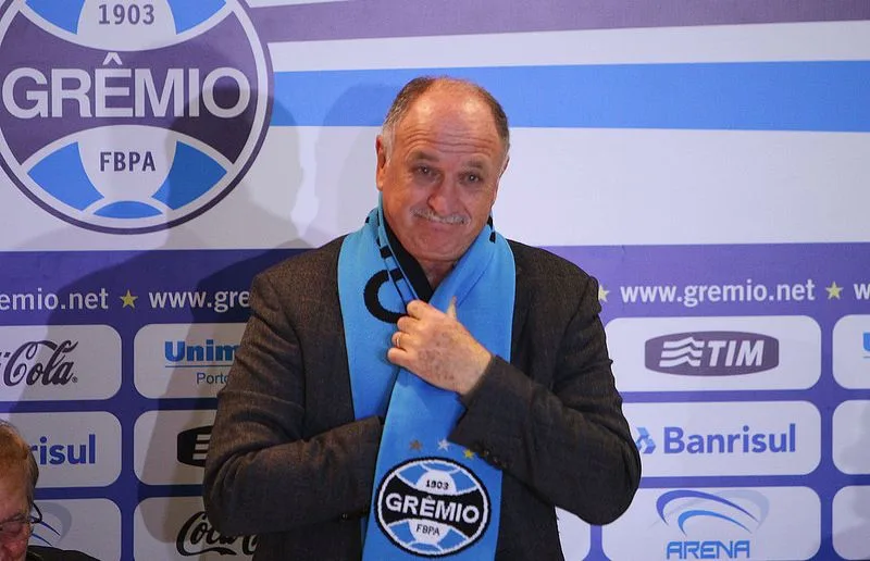 Luiz Felipe Scolari volta ao Grêmio para ser coordenador técnico