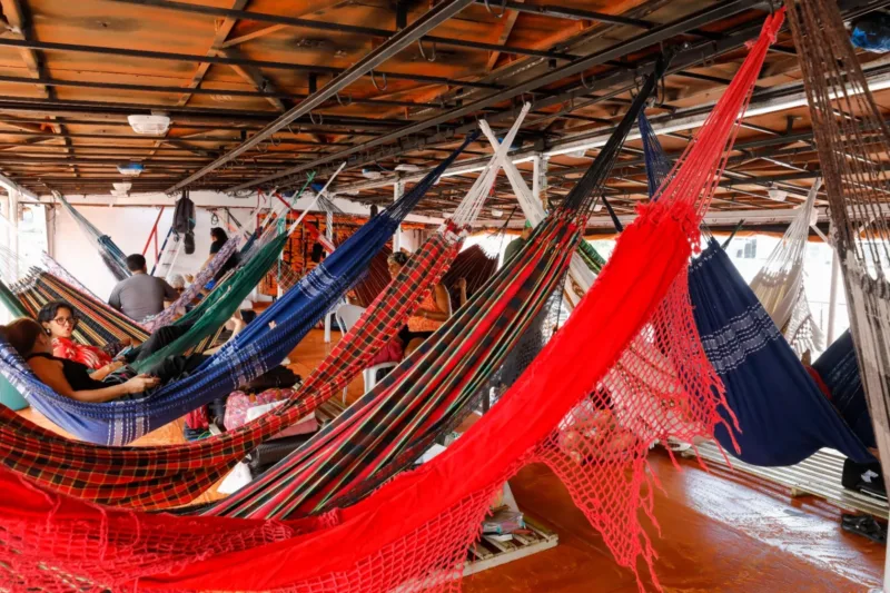 Barcos e lanchas se preparam para aumento de vendas com proximidade do Festival de Parintins