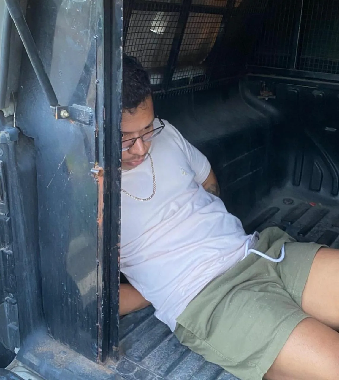 Motorista é preso após atropelar 5 pessoas durante corrida do 'Dia do Trabalhador' em Manaus
