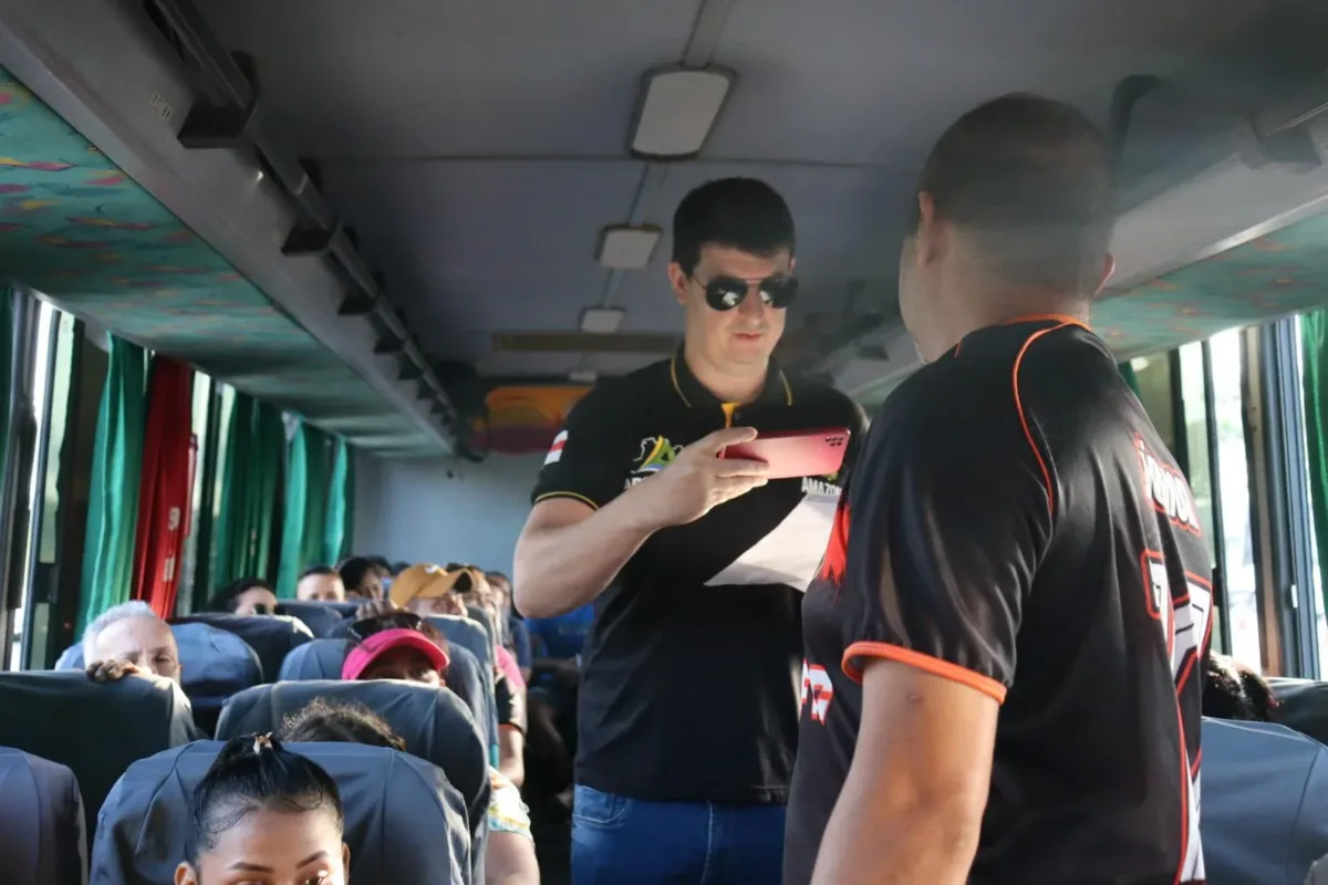 Mais de 20 motoristas são autuados por transporte irregular na AM-070