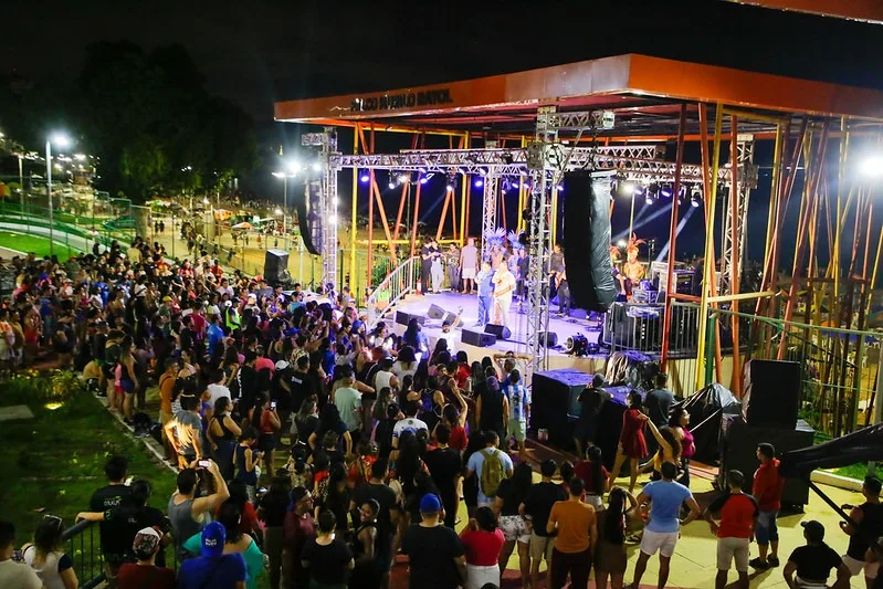 ‘Festa do Trabalhador’ atrai mais de 11 mil pessoas na orla da Ponta Negra