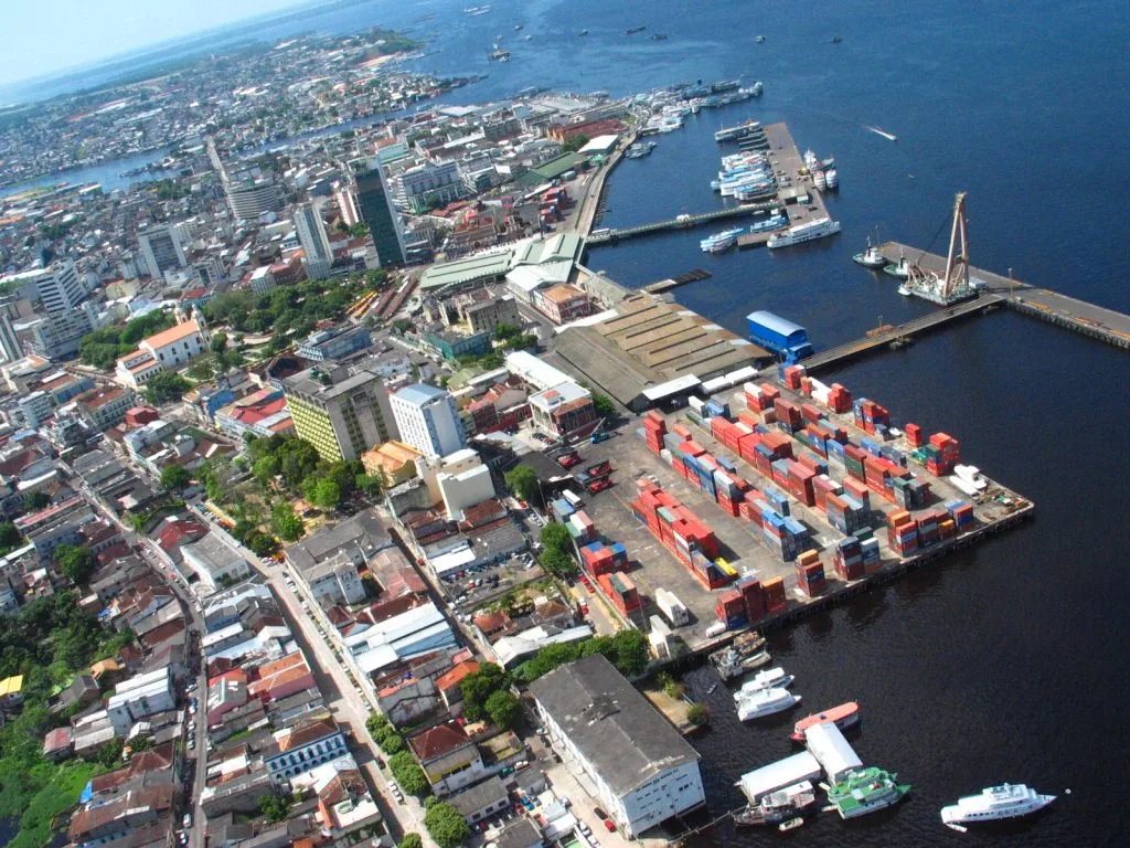 “Em dois ou três meses deve ser licitado”, assegura Omar Aziz sobre obras do novo Porto de Manaus