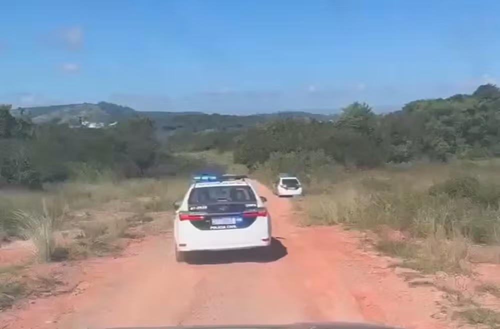 Homem mata ex-mulher para construir “nova família” com namorado da enteada, um adolescente de 17 anos