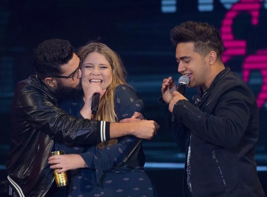Henrique e Juliano e Marília Mendonça